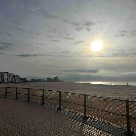 Joseph Ii - - 2 Bedrooms - 1 Bathroom Appartement Oostende